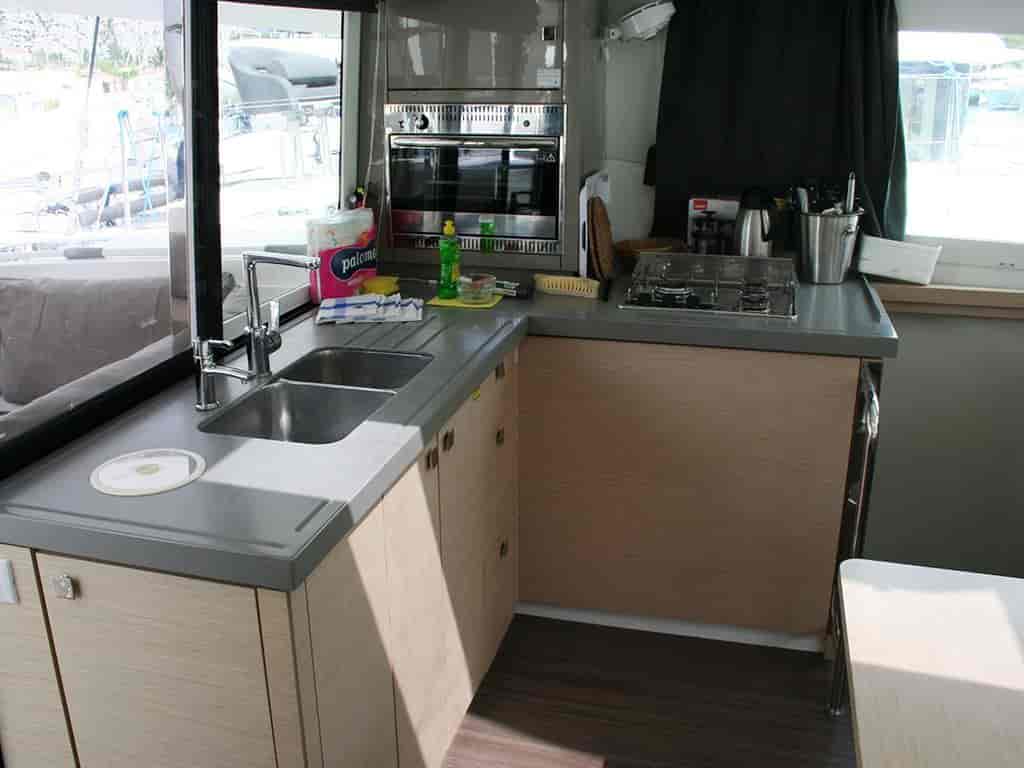 Boat picture 13