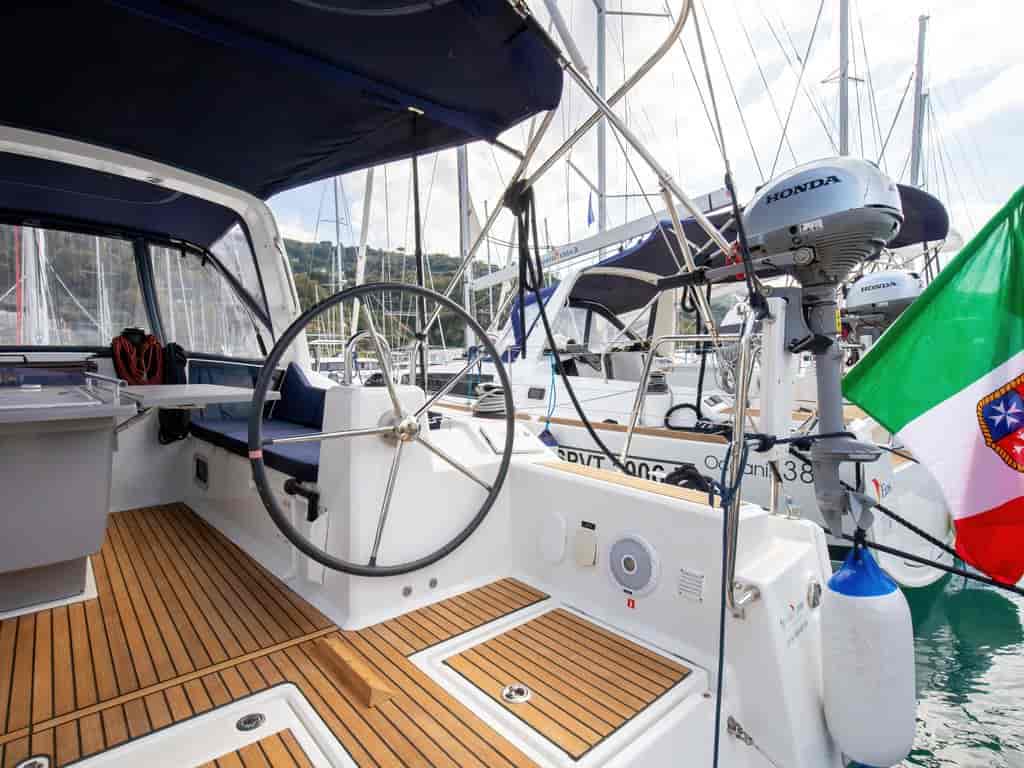 Boat picture 16