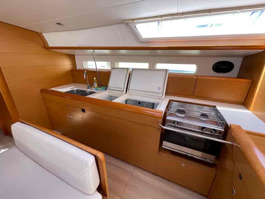 Boat picture 13