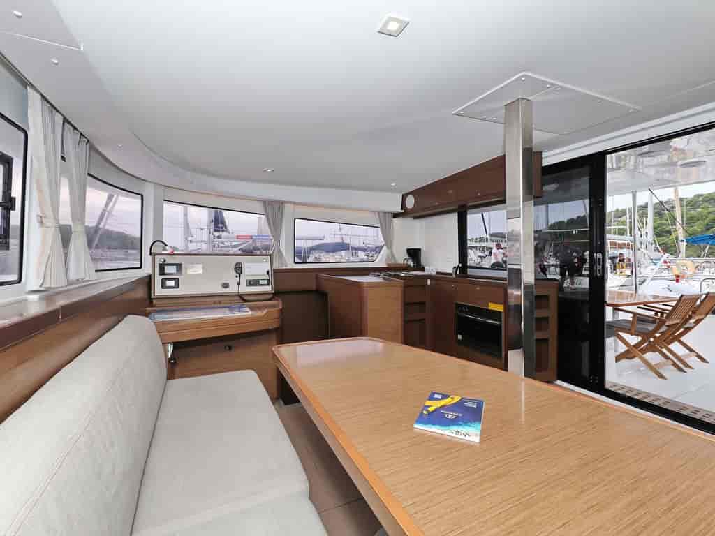 Boat picture 12