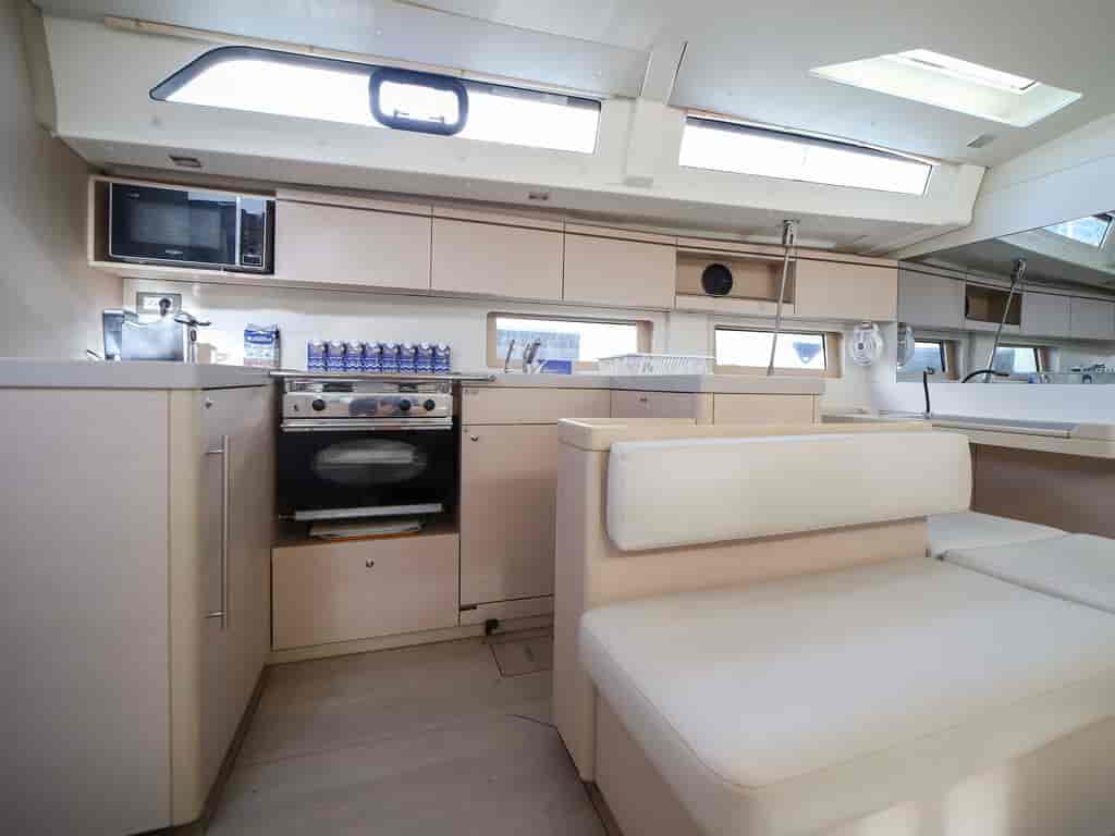 Boat picture 13