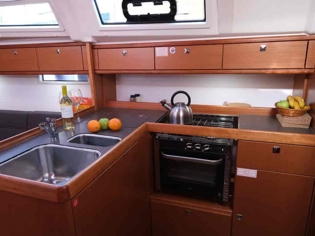 Boat picture 9