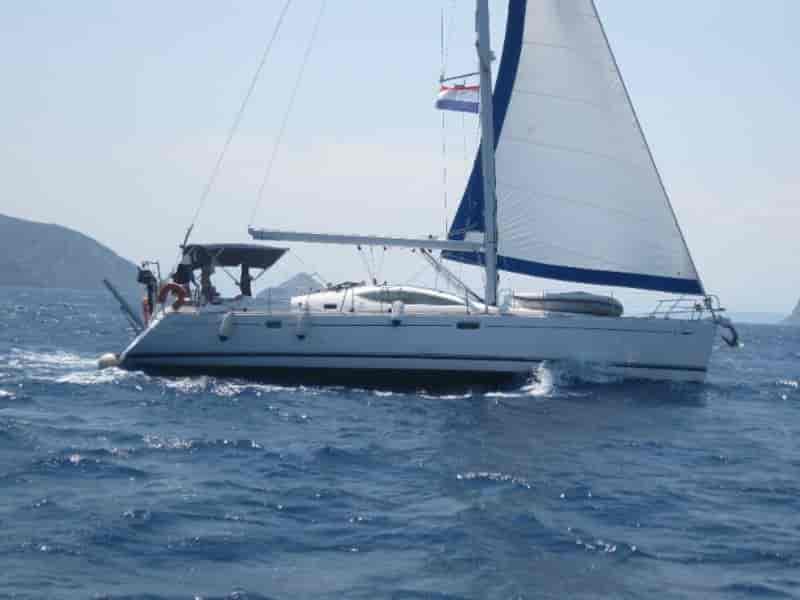 Photo of Idrea, image 1 of 5