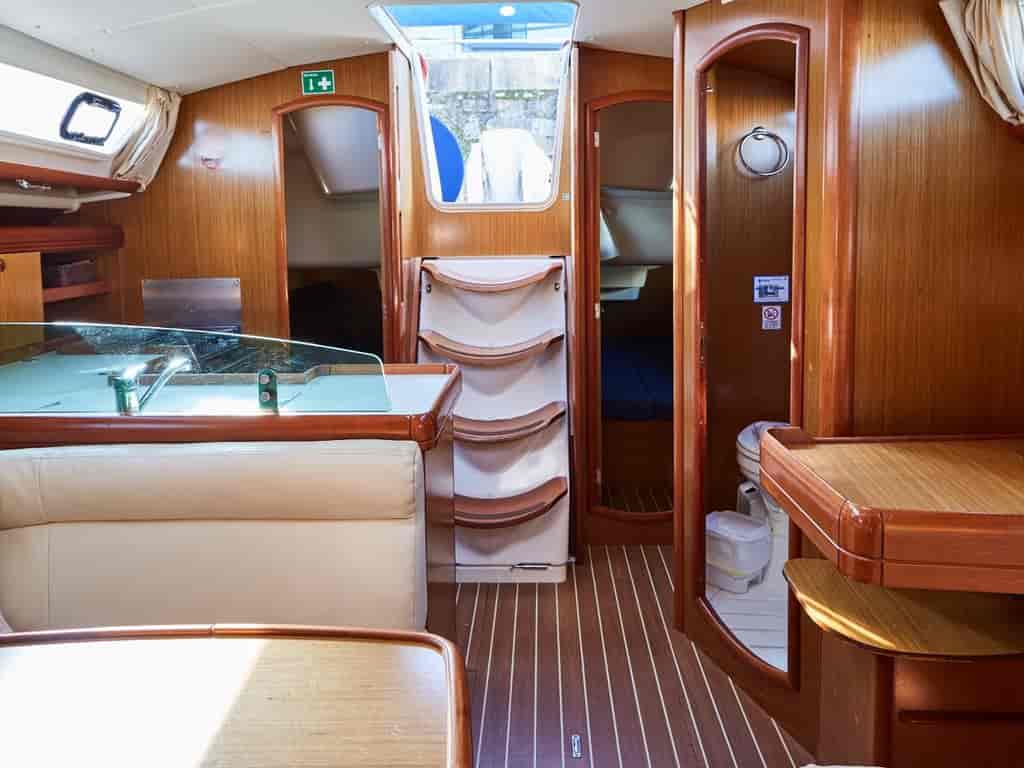 Boat picture 17