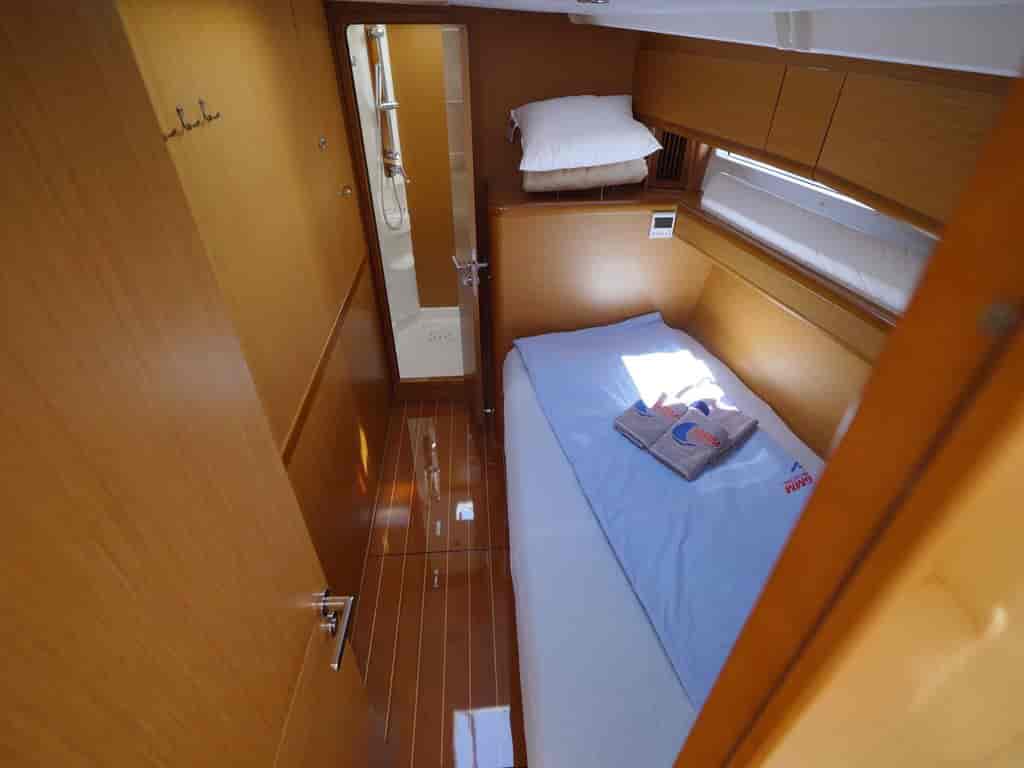 Boat picture 9