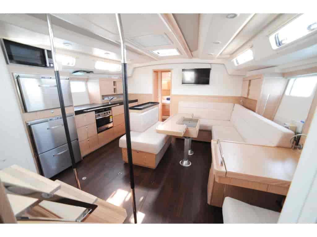 Boat picture 9