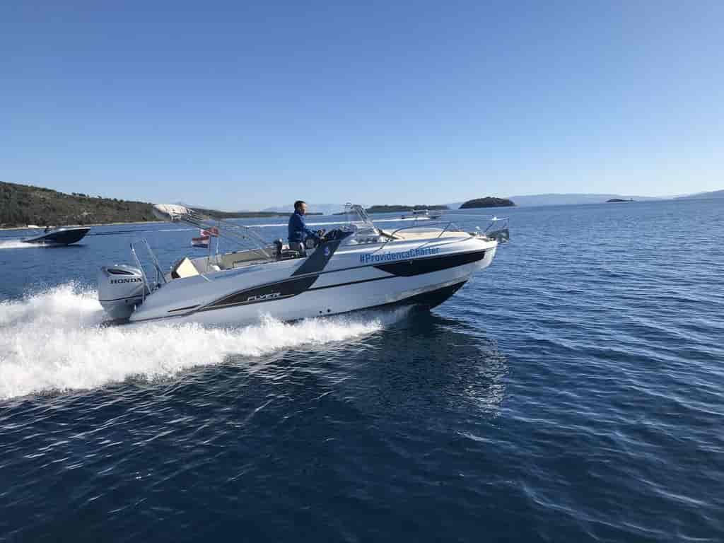 Photo 4 of Beneteau Flyer 7.7 Sun Deck