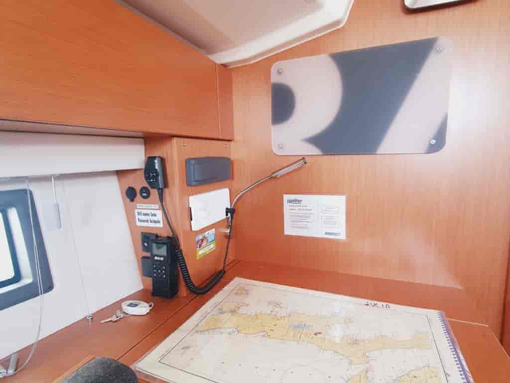 Boat picture 9