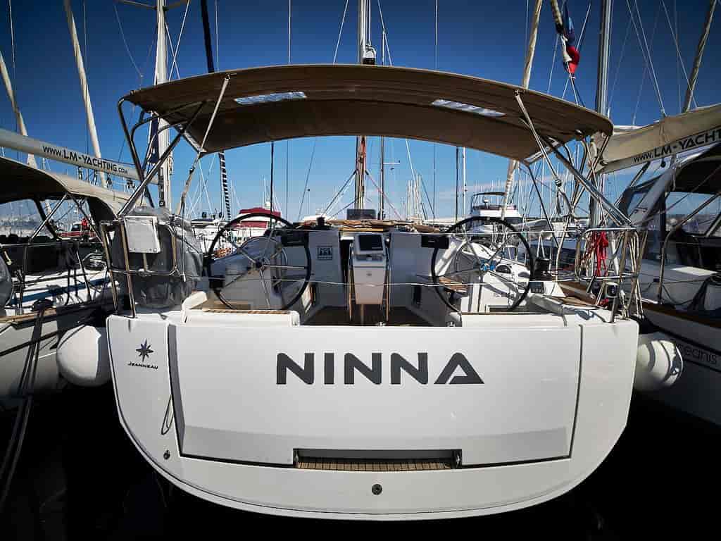 Photo 3 of Nina