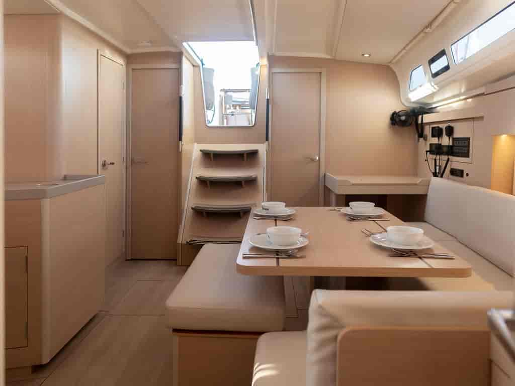 Boat picture 9