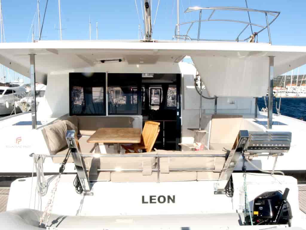 Photo 3 of Leon