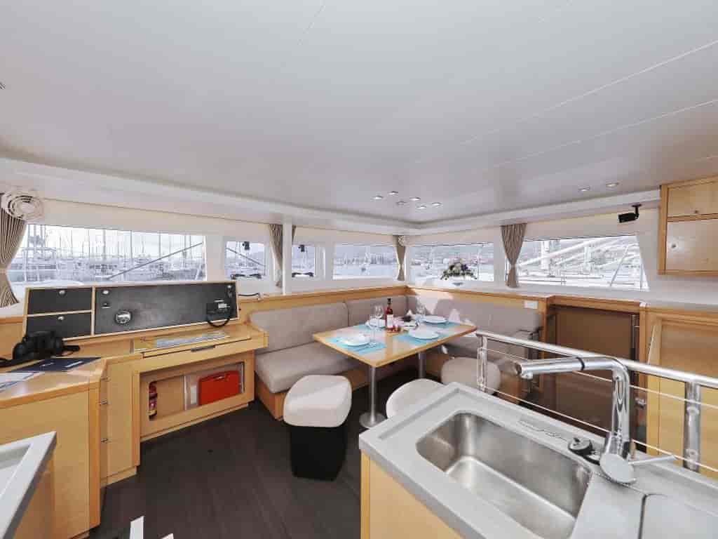 Boat picture 17