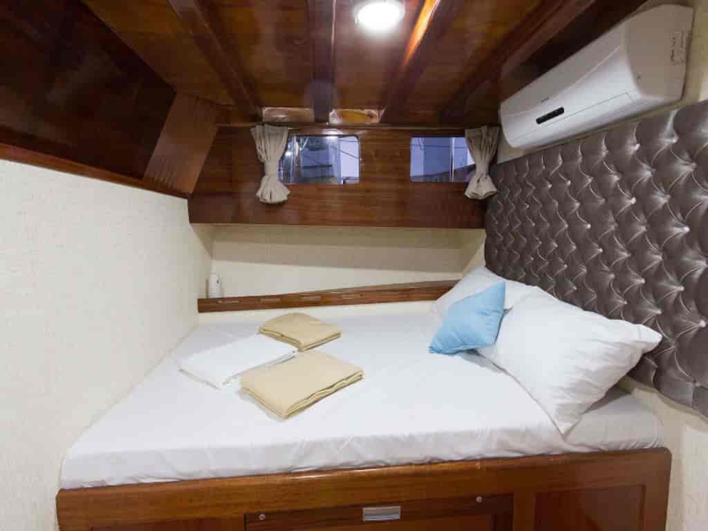 Boat picture 13