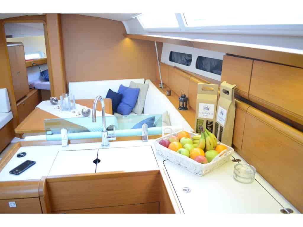Boat picture 15