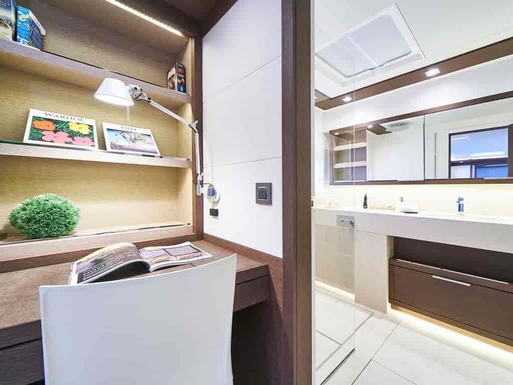 Boat picture 10