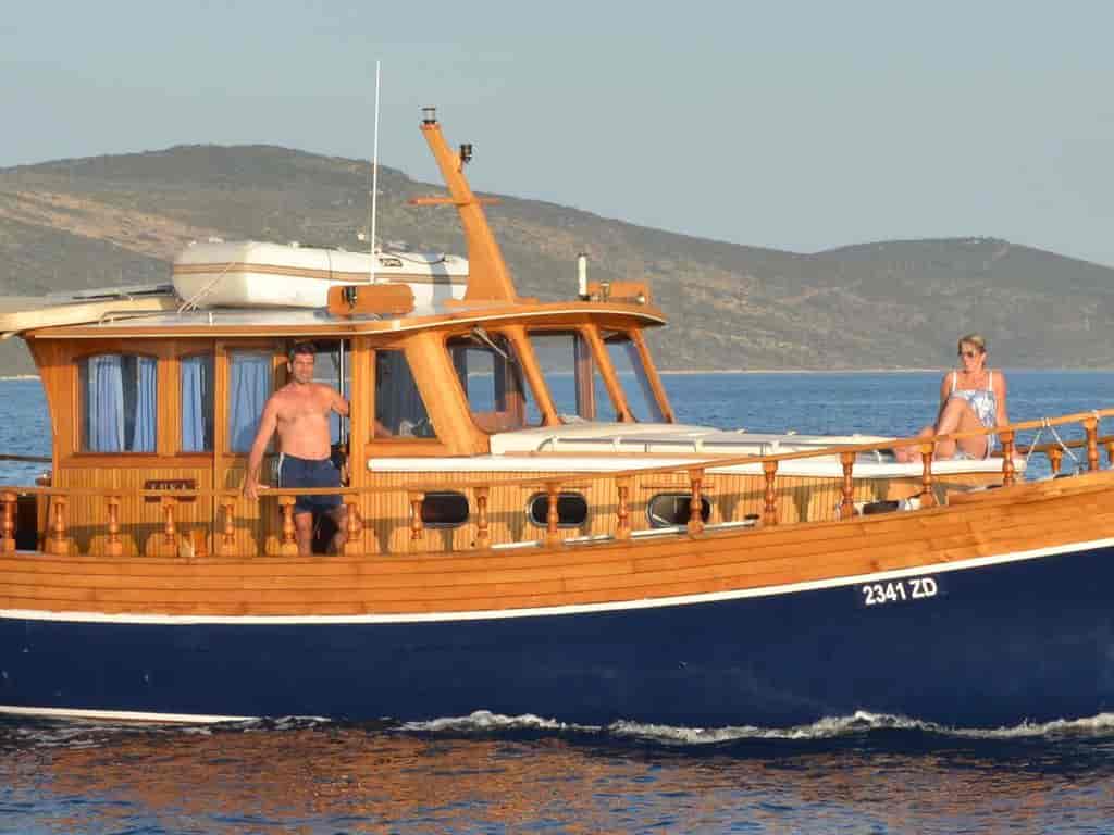 Boat picture 9