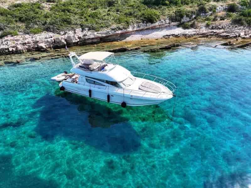 Boat picture 1