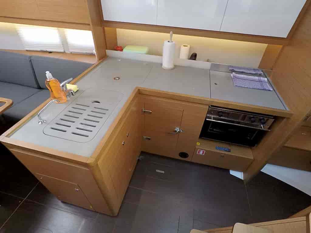 Boat picture 16