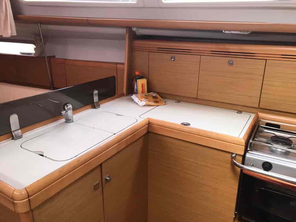 Boat picture 9