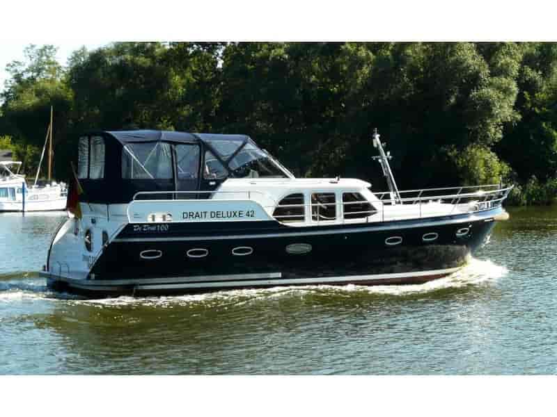 Boat picture 1