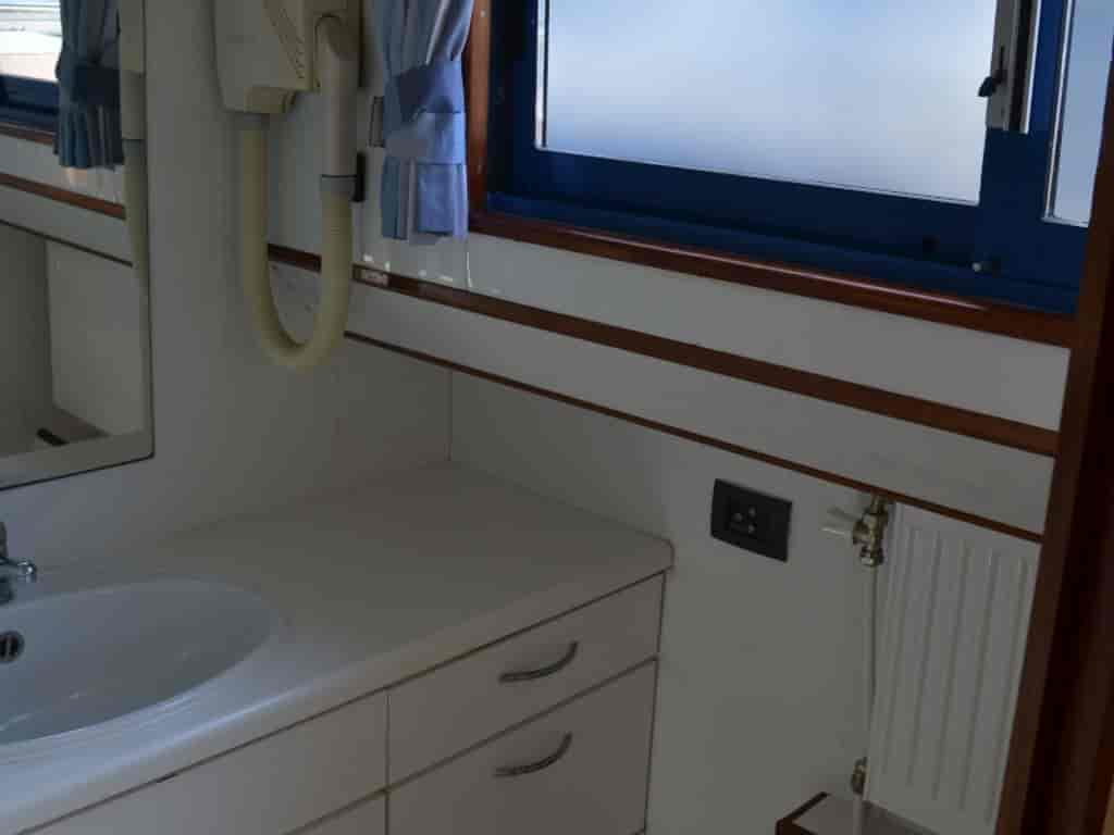 Boat picture 11