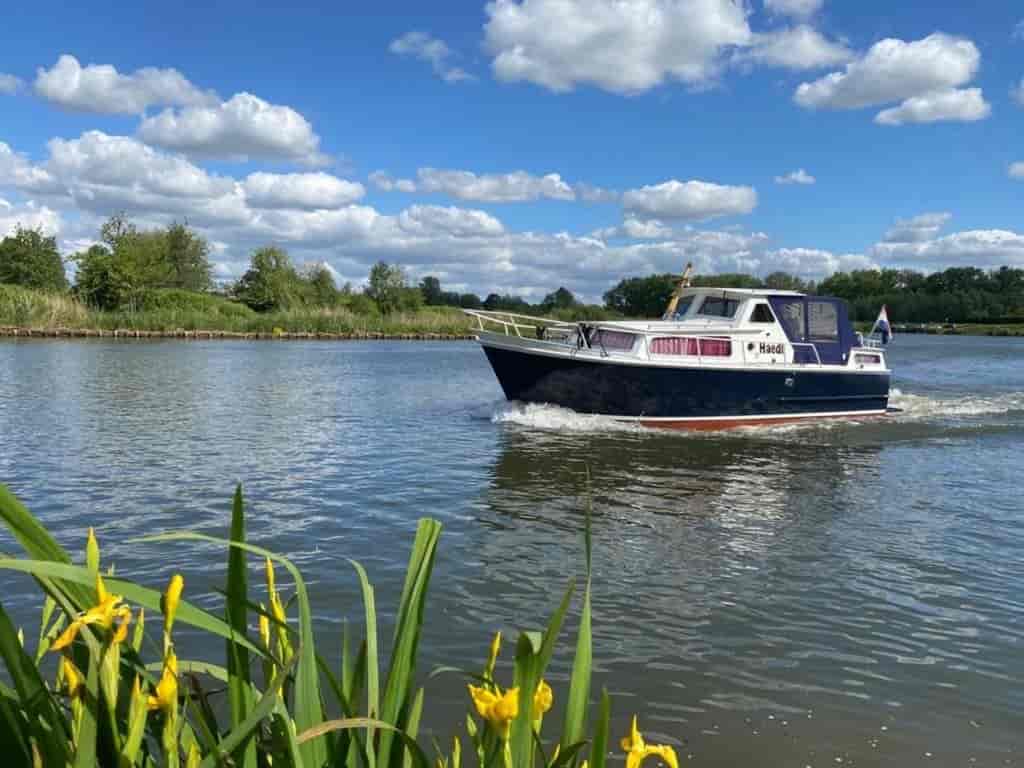 Boat picture 12