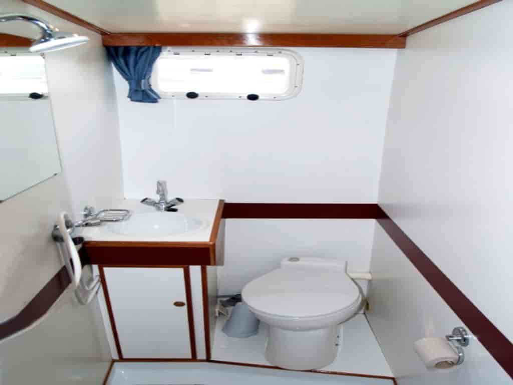 Boat picture 9