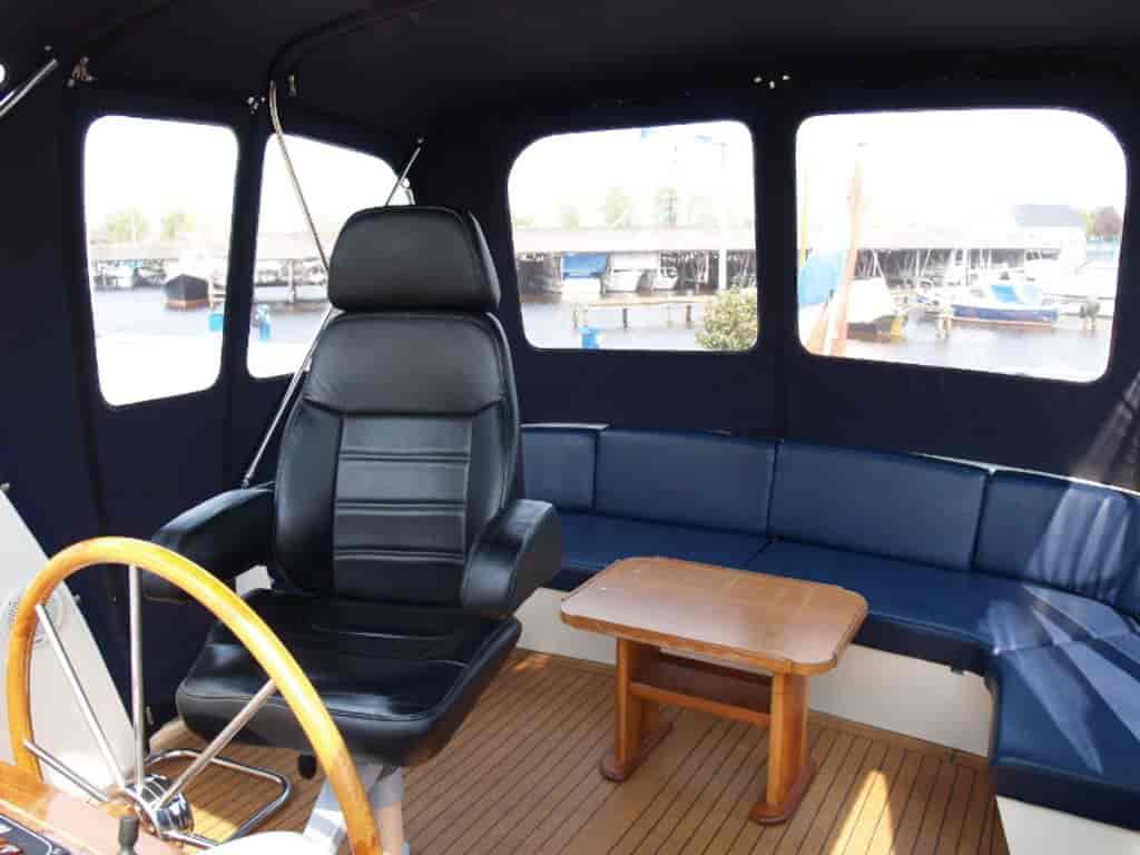 Boat picture 9