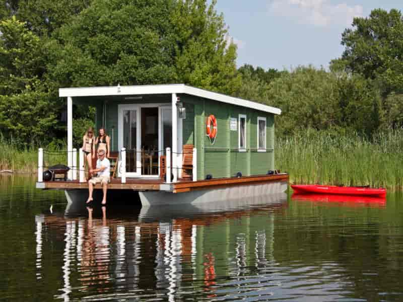 Boat picture 1