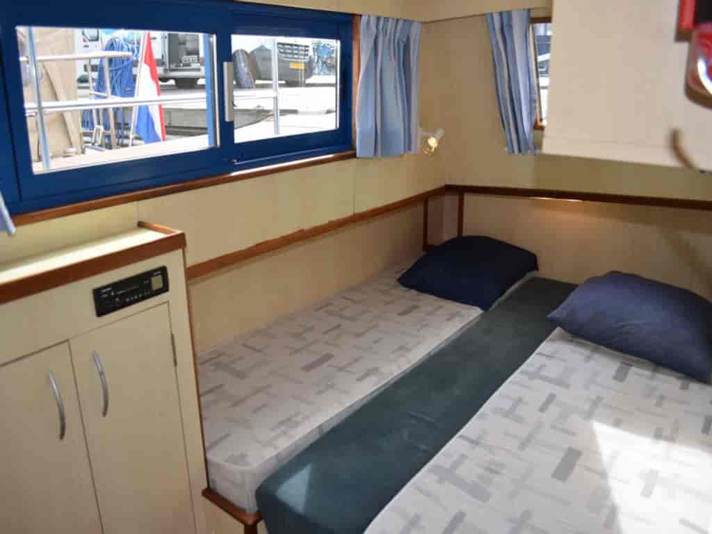 Boat picture 12