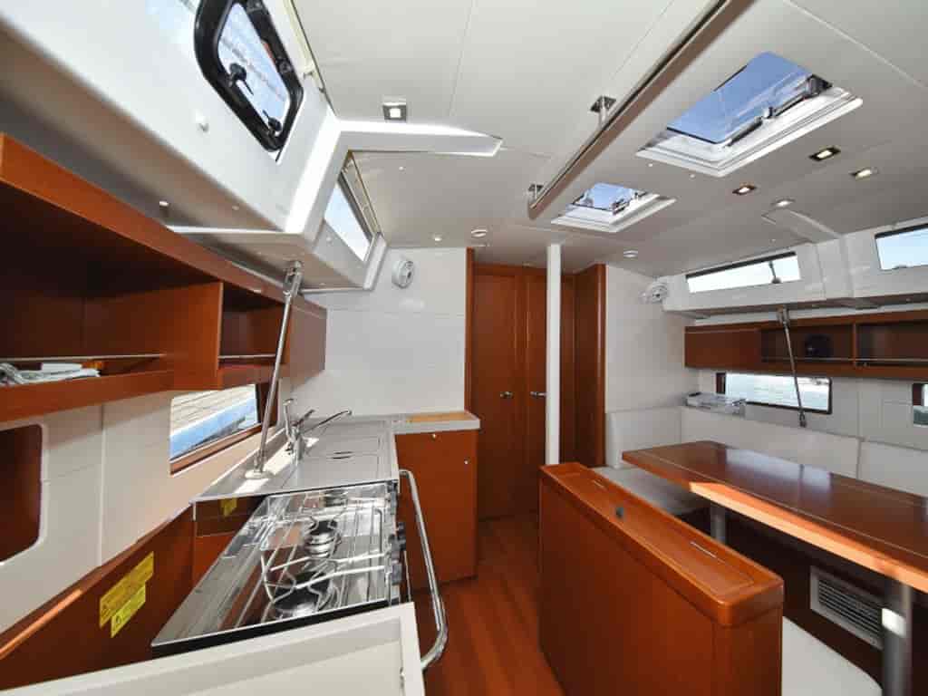 Boat picture 14