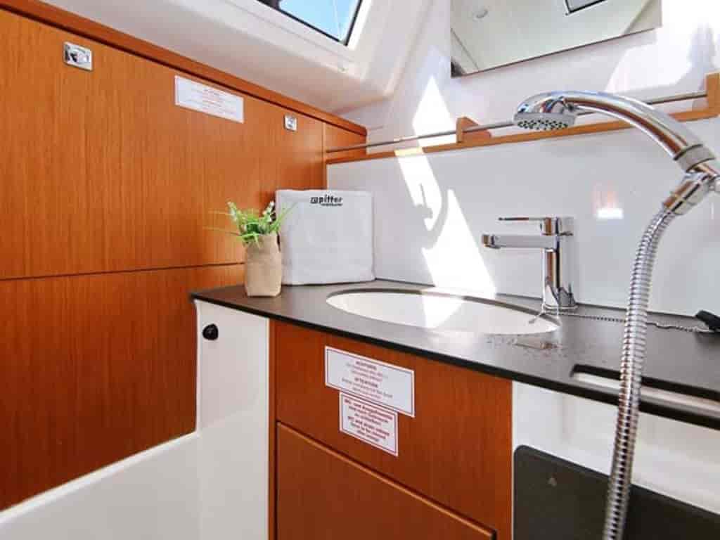 Boat picture 18