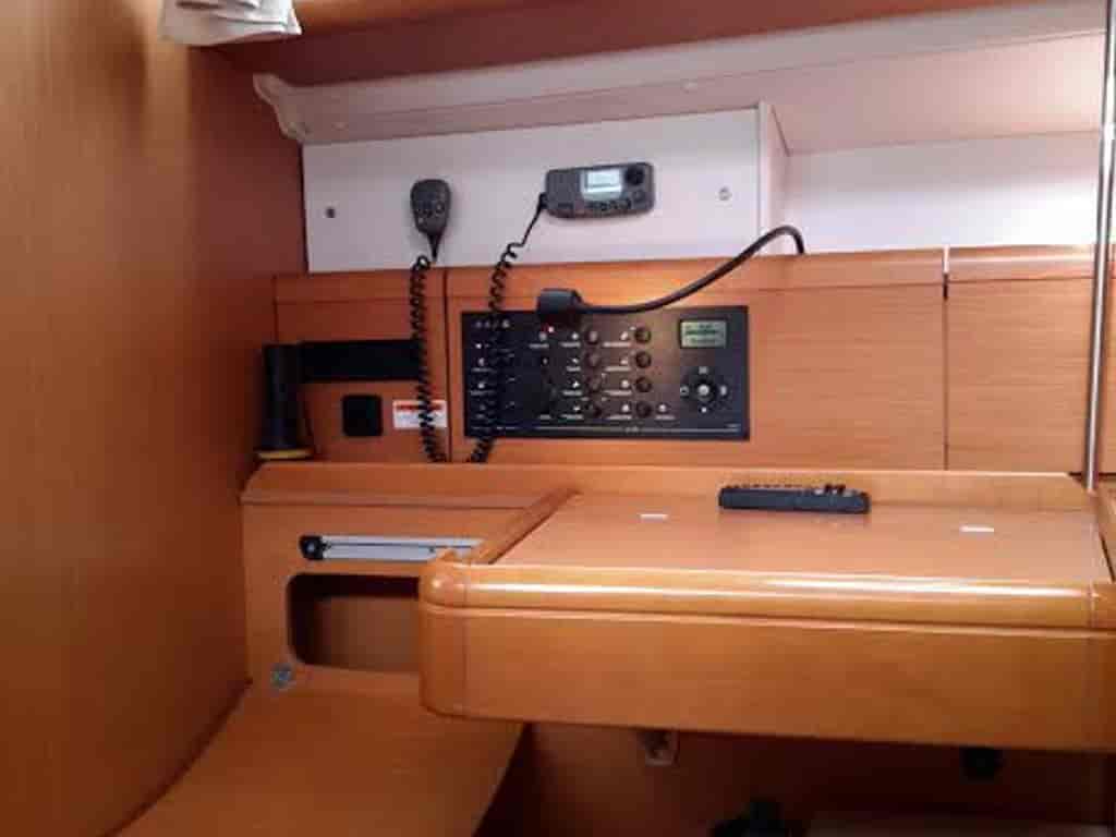Boat picture 9
