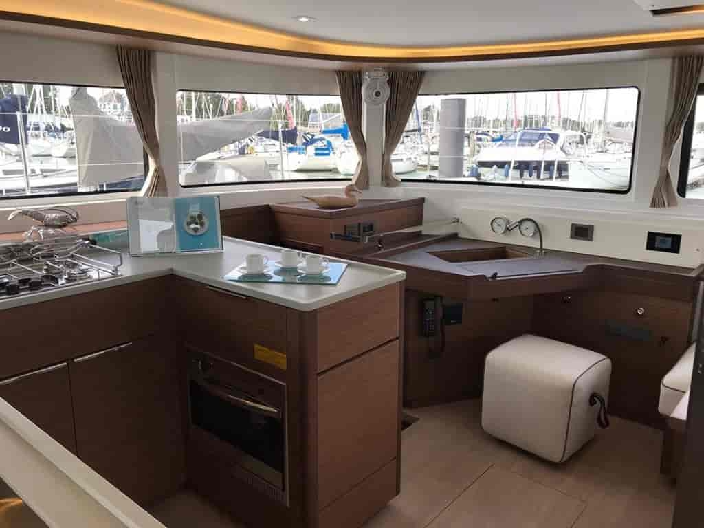 Boat picture 14
