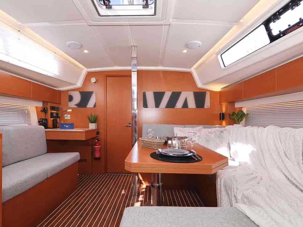 Boat picture 13