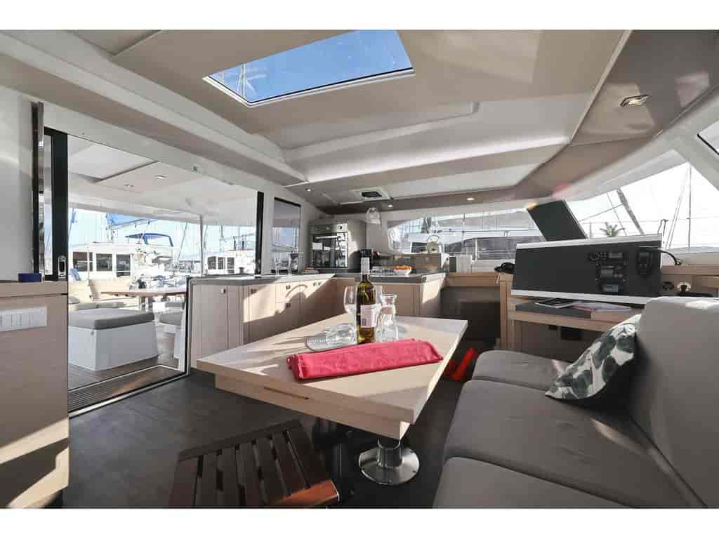 Boat picture 9