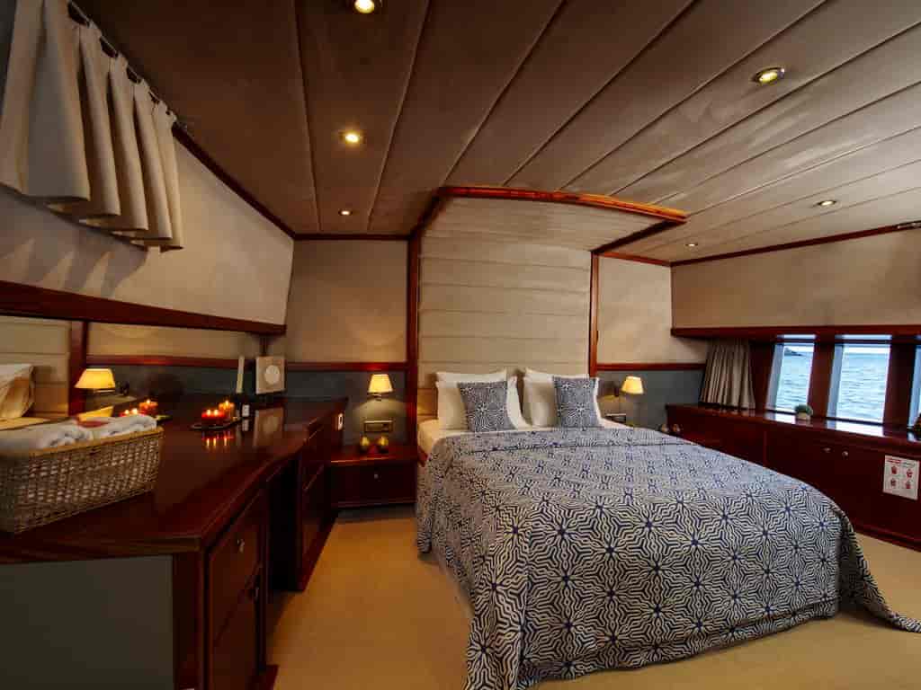 Boat picture 16