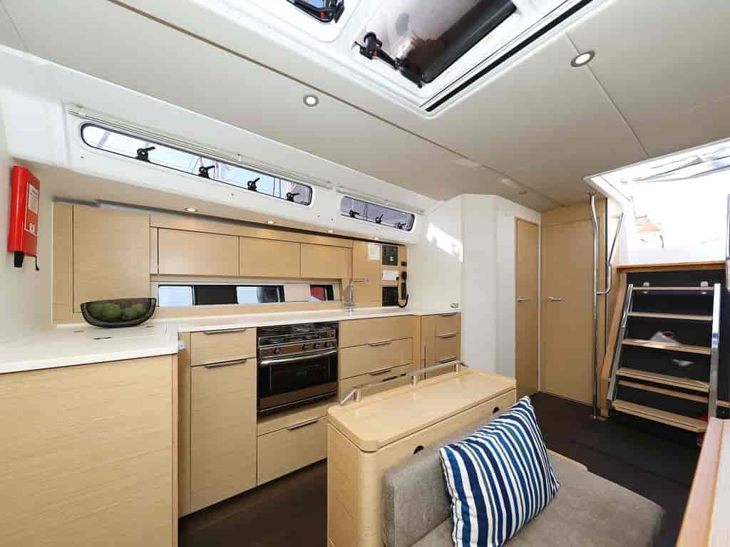 Boat picture 9