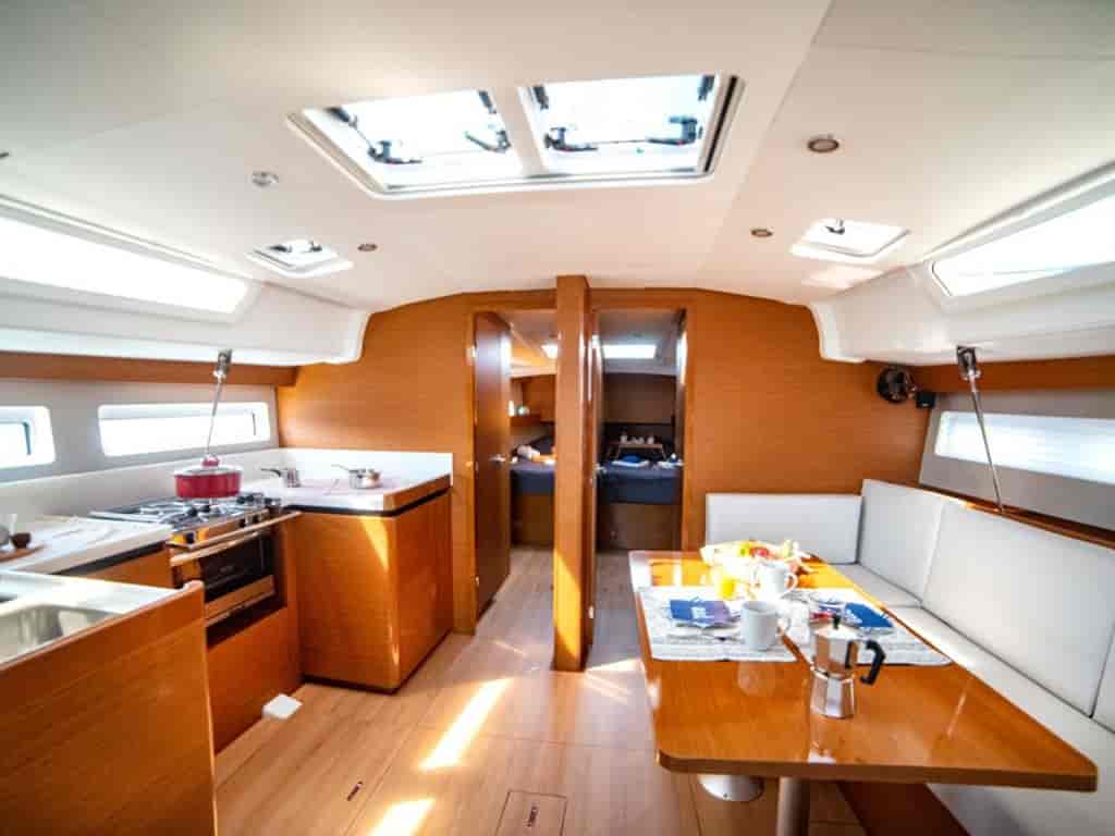 Boat picture 14