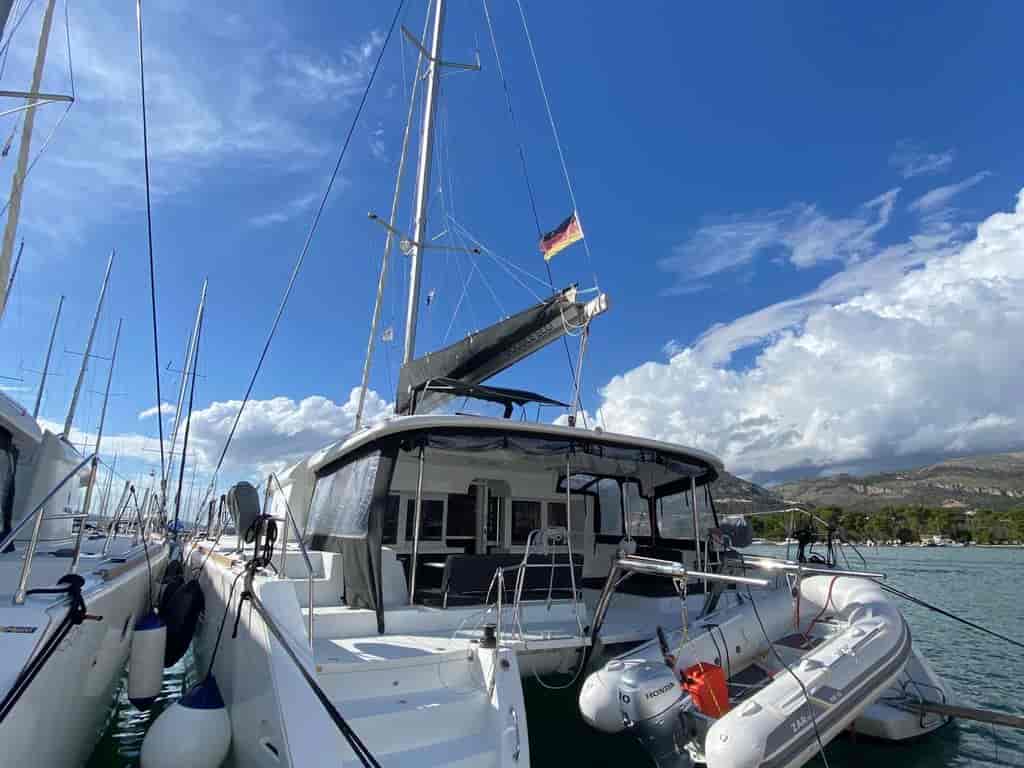 Boat picture 9