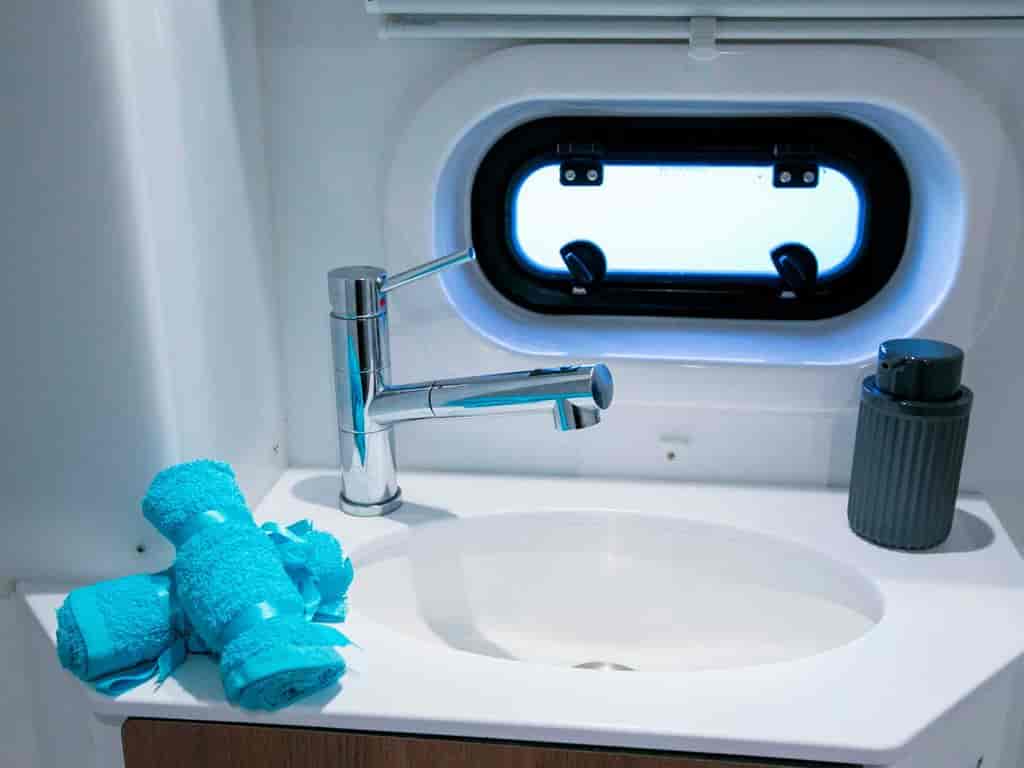 Boat picture 18