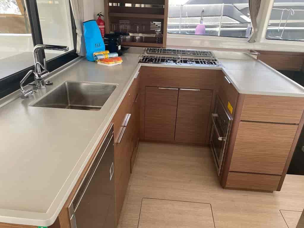 Boat picture 18