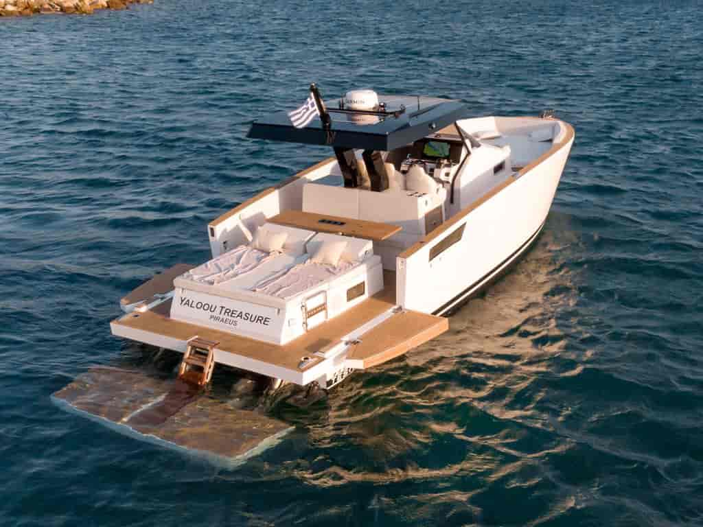 Boat picture 9
