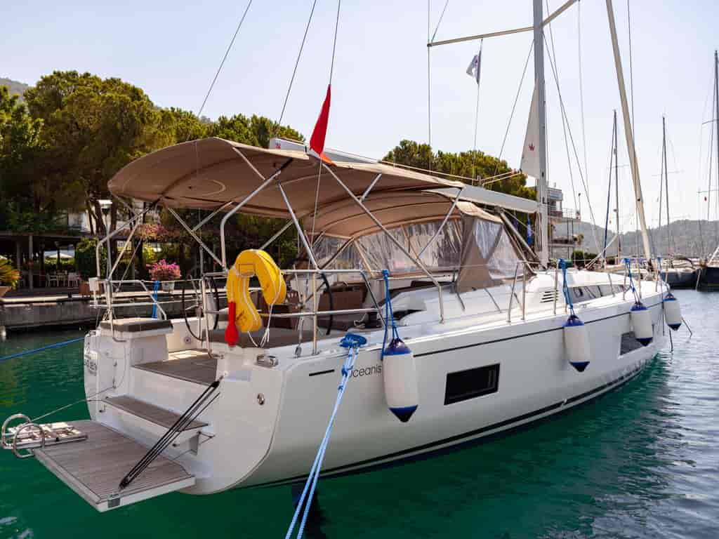 Boat picture 9