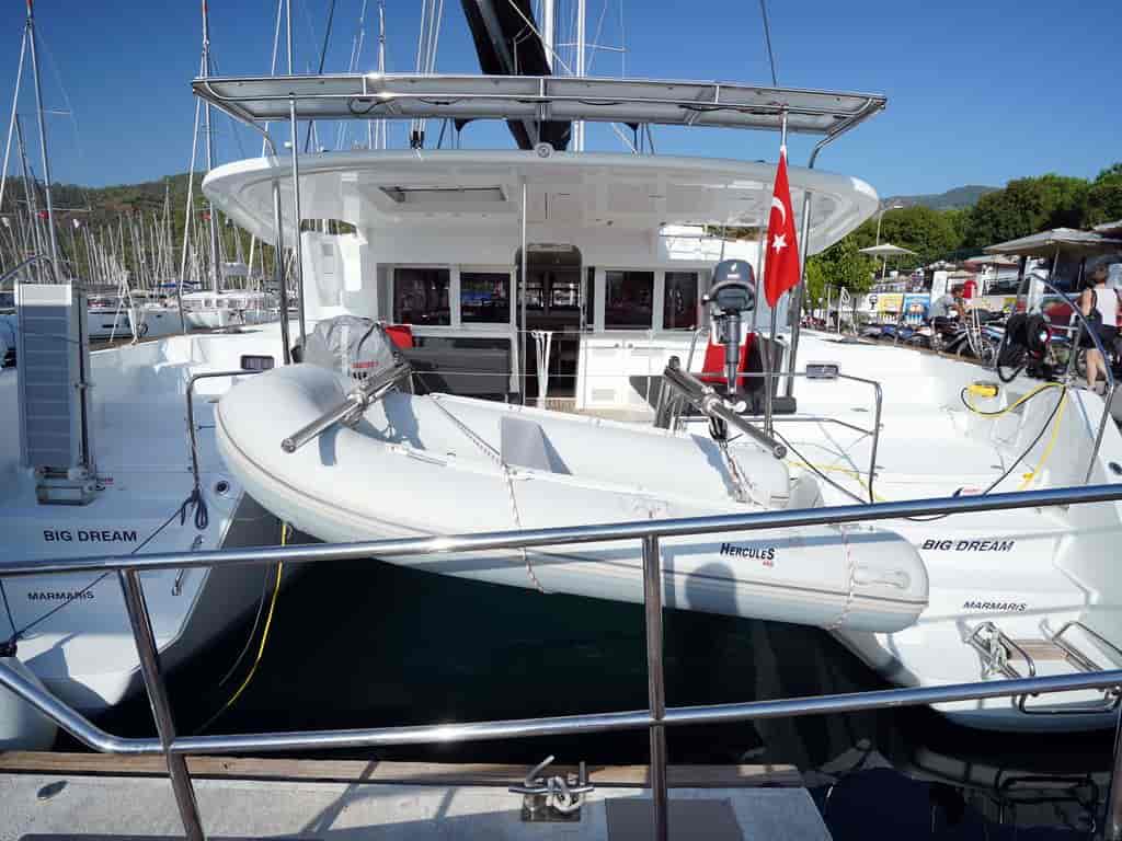 Boat picture 16