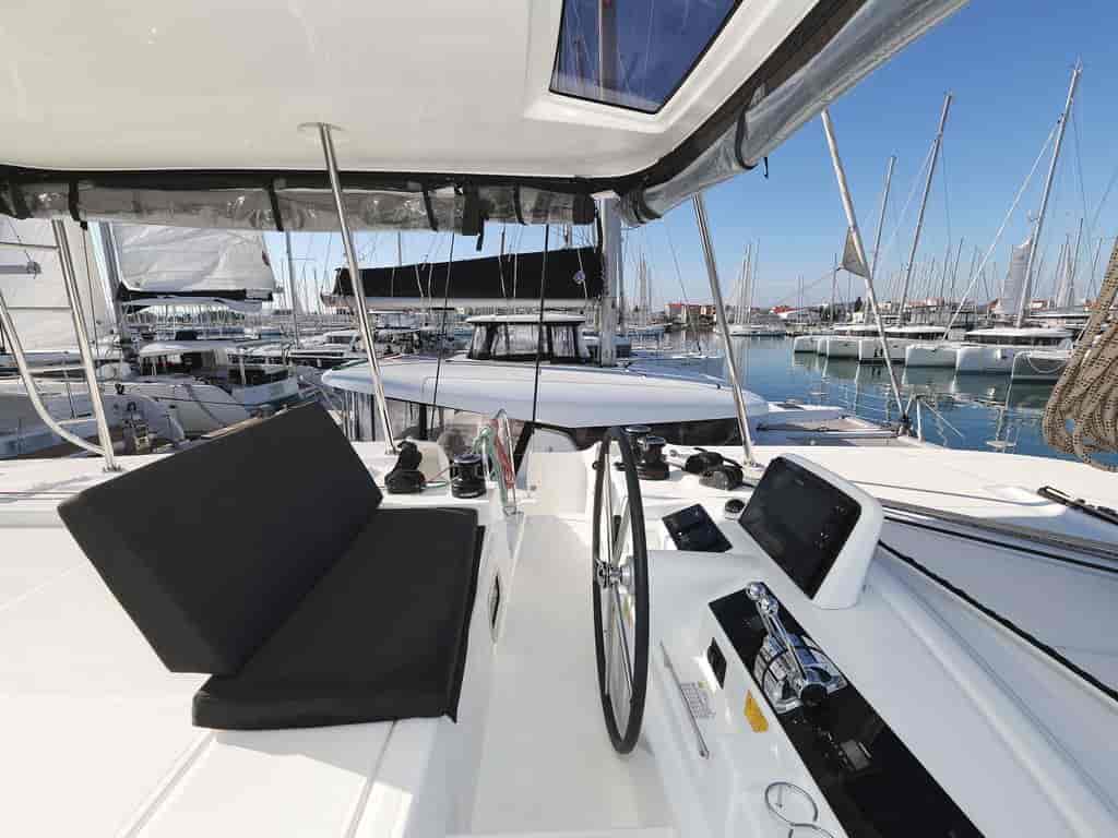 Boat picture 16