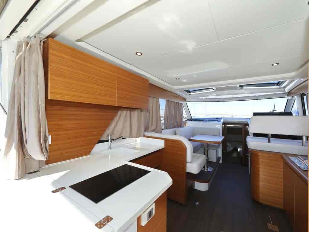Boat picture 9