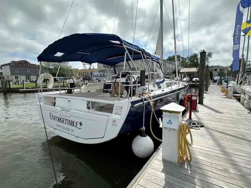 Photo of undefined, image 1 of 7