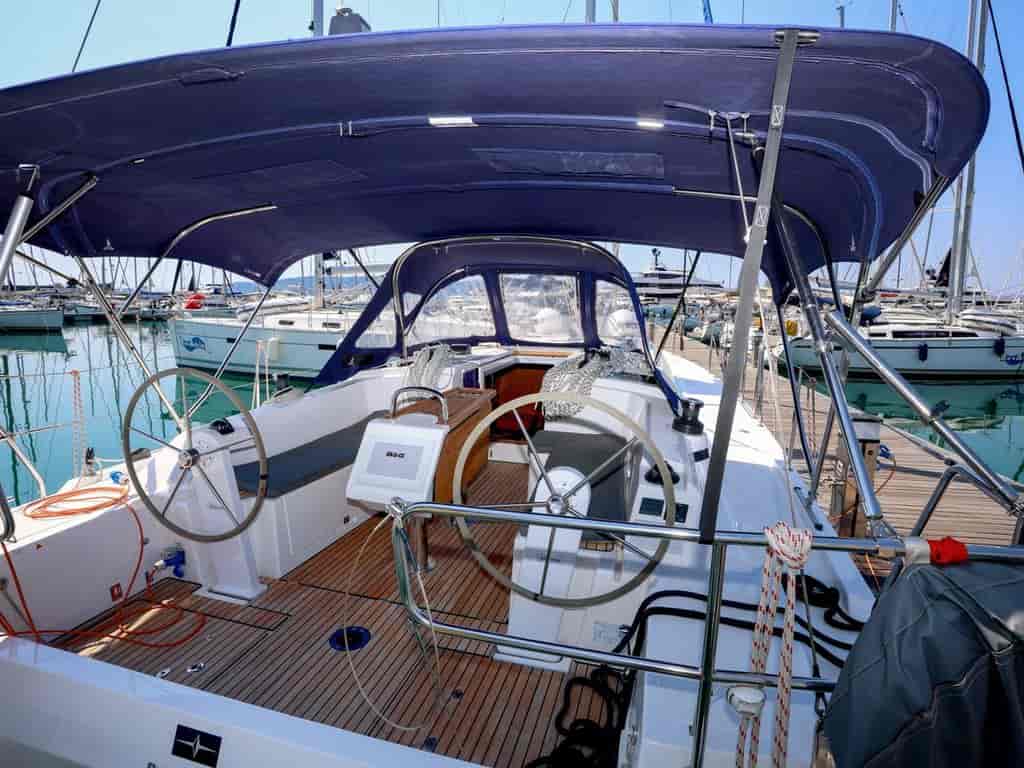 Photo 5 of Pomena