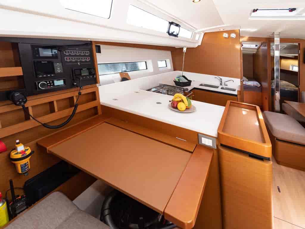 Boat picture 17